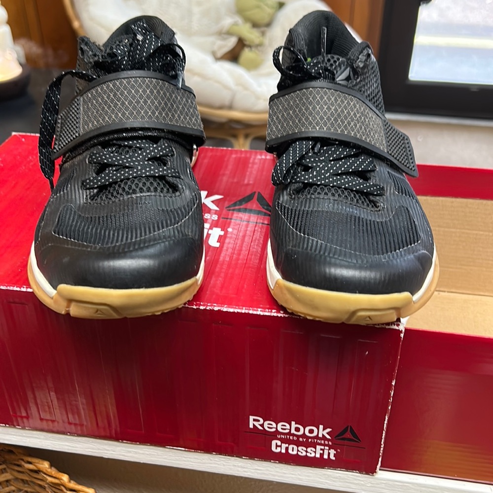 CrossFit transitions lift shoes
